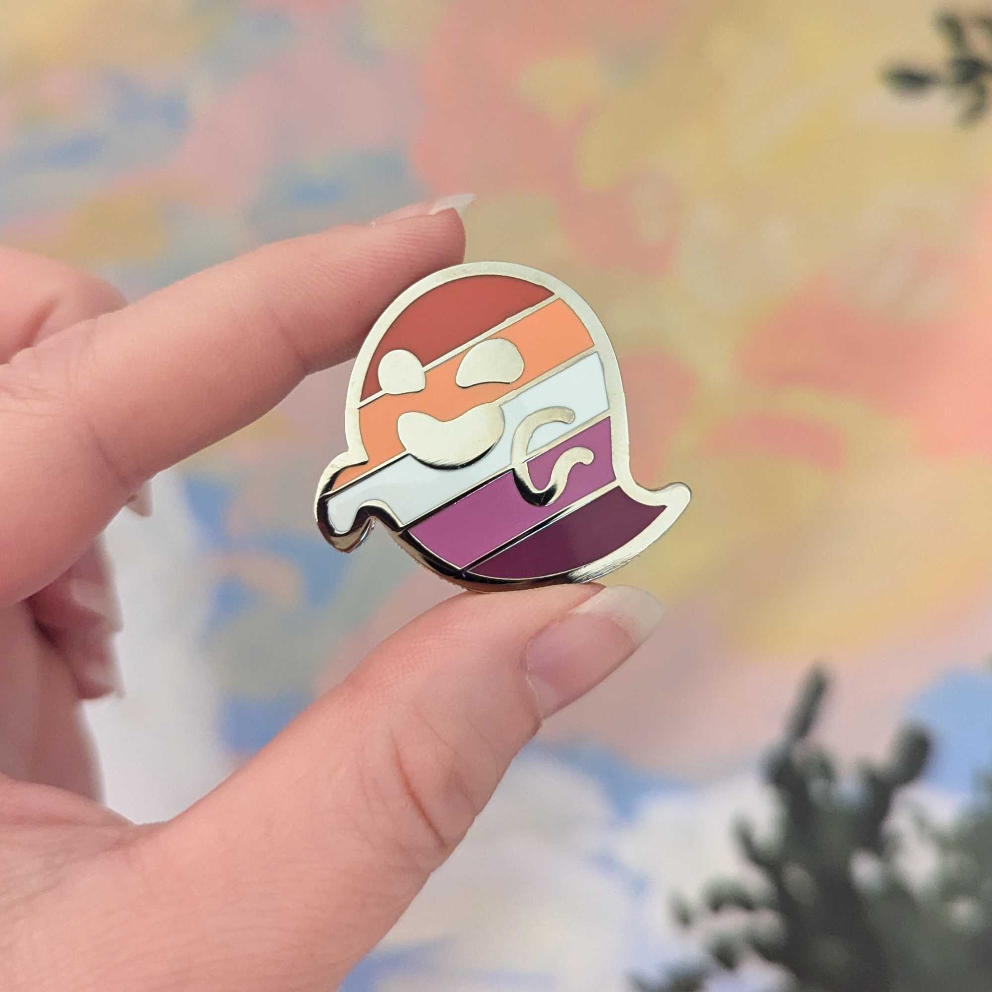 Lesbiele (lesbian pride) hard enamel pin – Cunning Linguist Co.