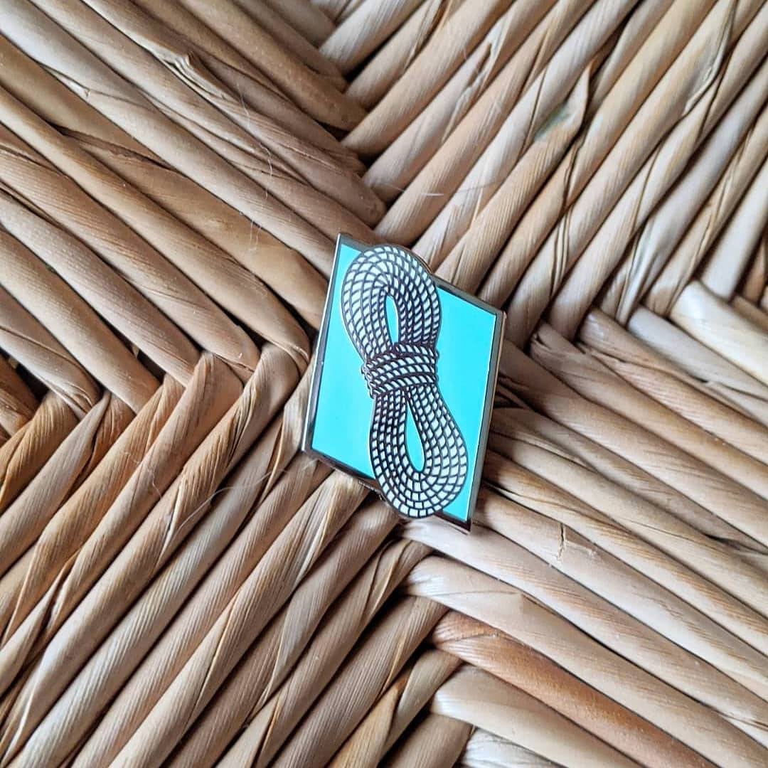 Rope hard enamel pin