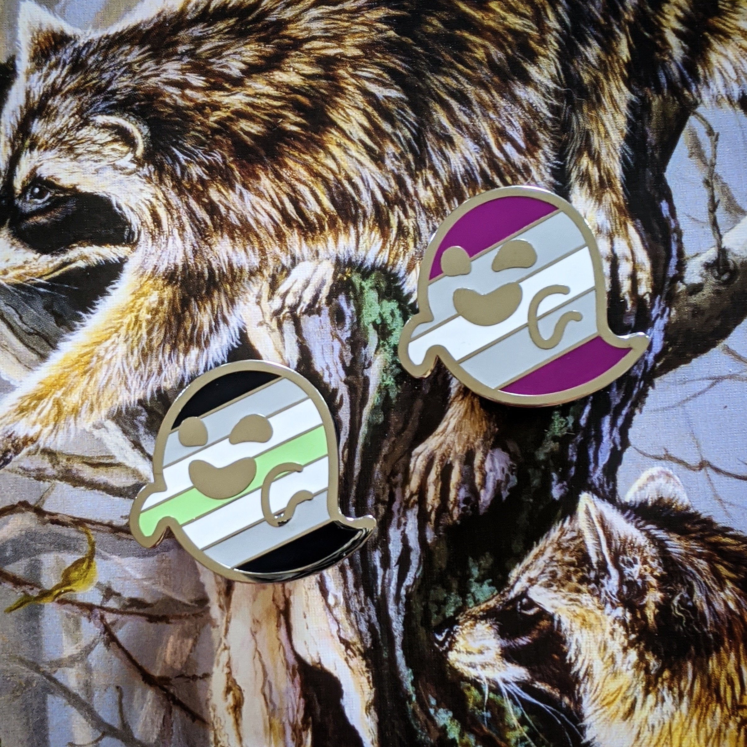 Gjengray (graysexual / gray asexual pride) hard enamel pin